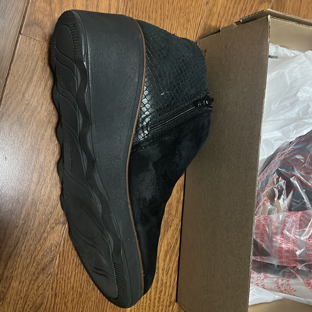 Clarks Mazy Harwich wedge ankle boots - 6W - Picture 9 of 11
